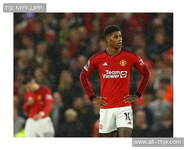 曼联计划出售拉什福德以节省工资并与马奎尔商讨降薪事宜