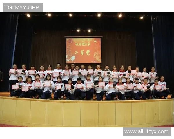 中田英寿荣获2025年度环足奖生涯奖成就辉煌再续传奇